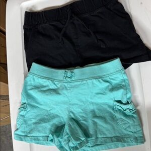 2 pair Girls shorts. 6/6X. Jumping beans/Circo